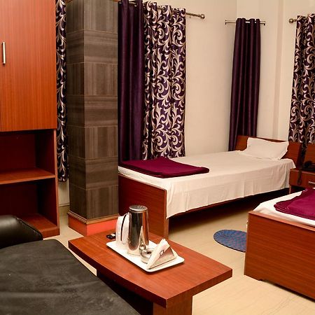 Hotel Galaxy International Koch Bihār エクステリア 写真